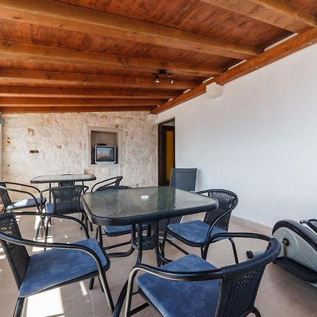 Apartments Fedrigo Sutivan Exterior photo