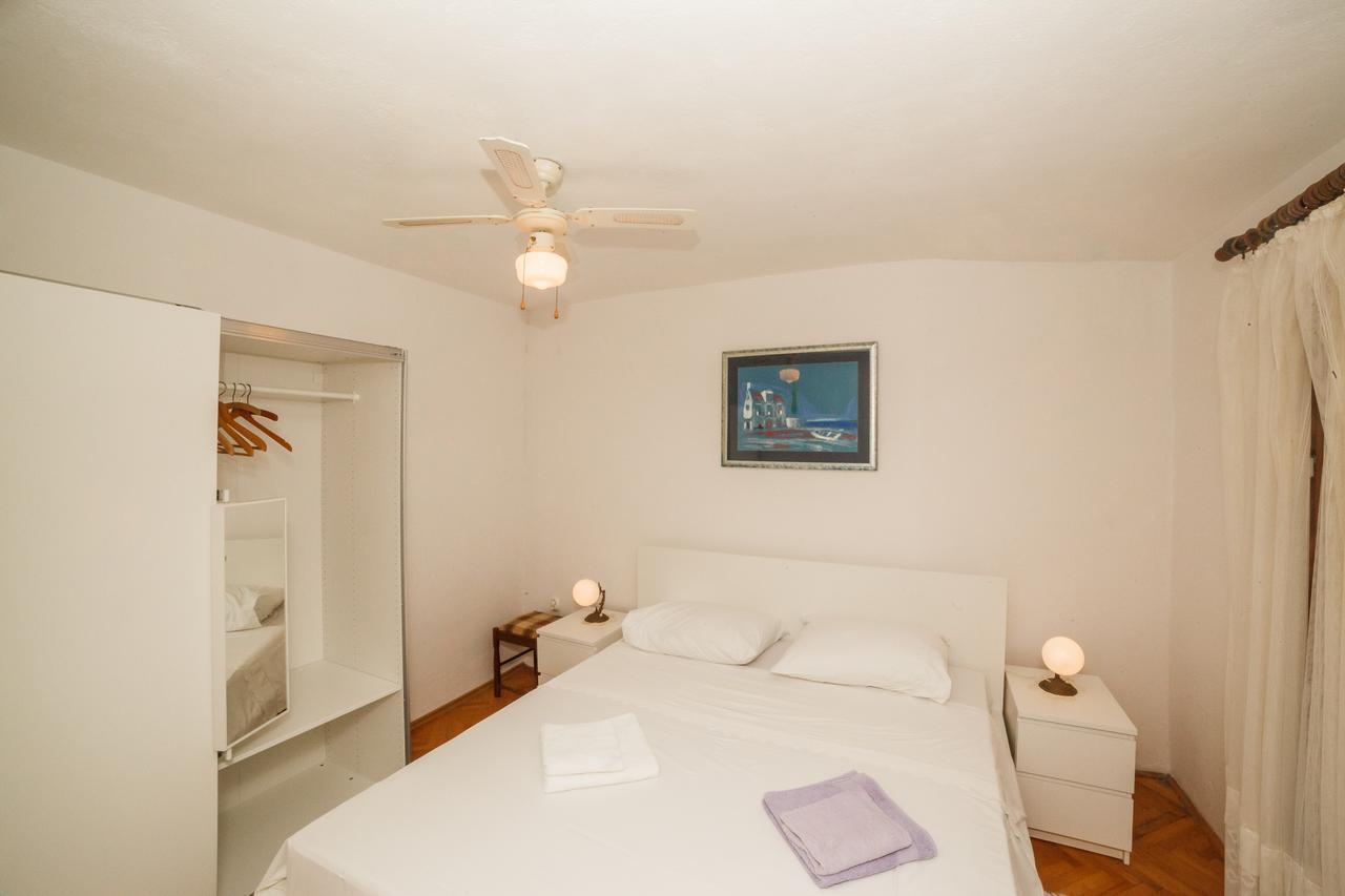 Apartments Fedrigo Sutivan Exterior photo