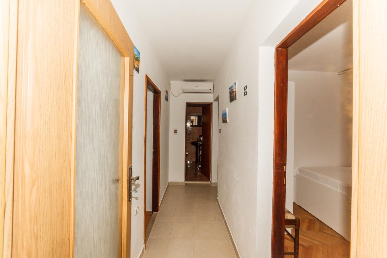 Apartments Fedrigo Sutivan Exterior photo