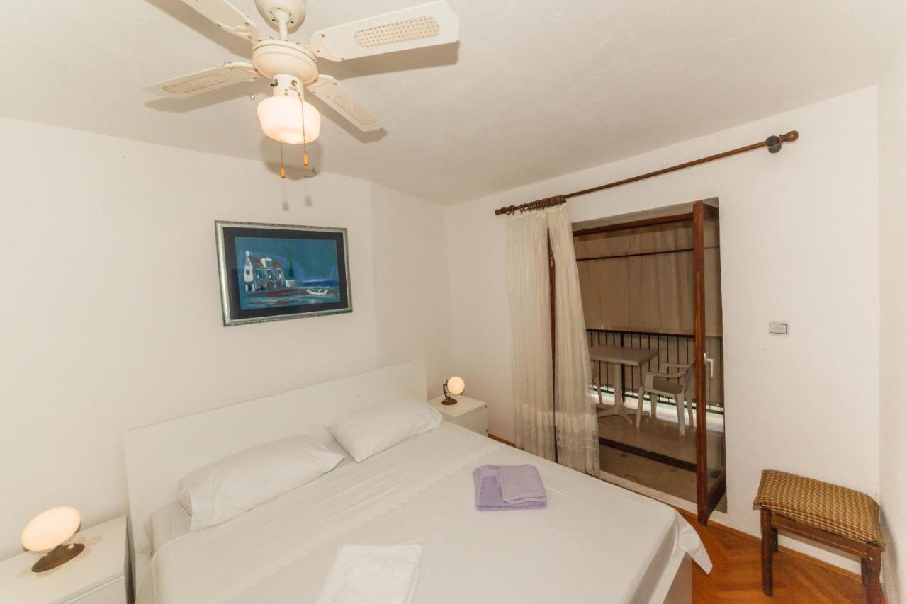 Apartments Fedrigo Sutivan Exterior photo